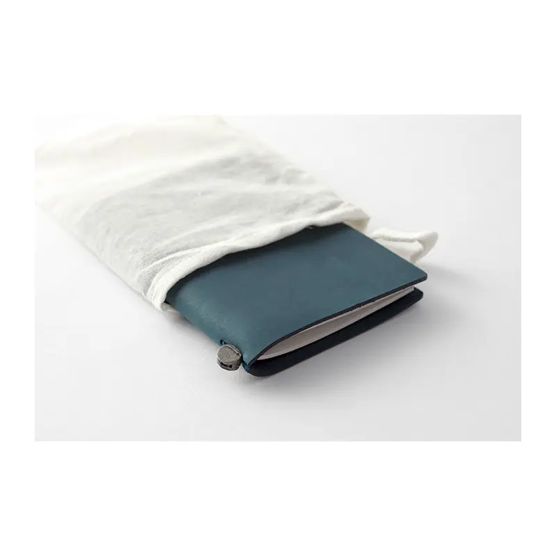 TRAVELER's Notebook - Passport Size - Blue