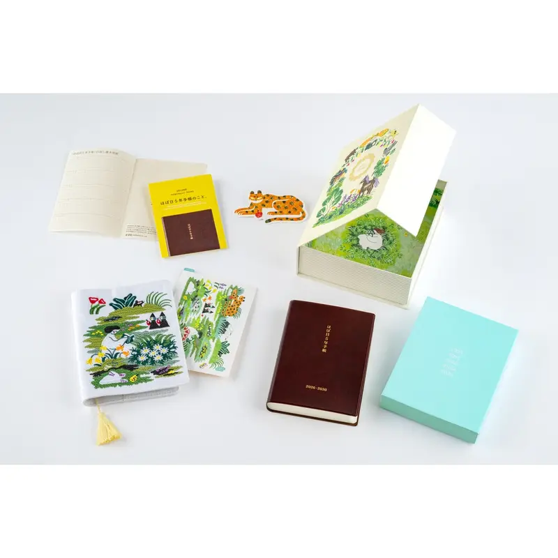 Hobonichi 2026 5-Year Techo Book & Cover Gift Set - A6 - iyo okumi: haconiwa