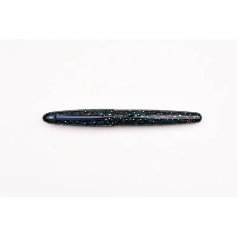 Taccia Empress Shin Tsugaru Nuri Fountain Pen - Ao-iro - Limited Edition