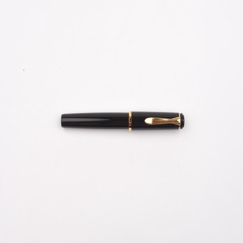 Pelikan P200 Fountain Pen - Classic - Black